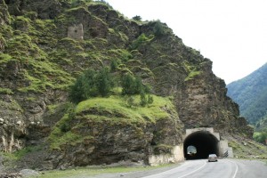 Транс Кавказская магистраль в Алагирском ущелье