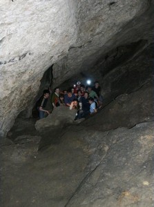 В Дзивгисской пещере