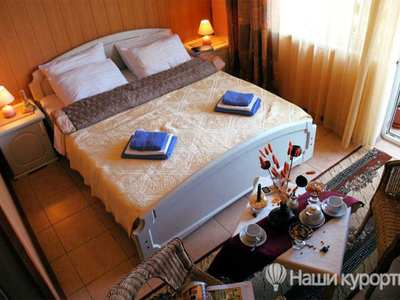 Гостиница Платан - Черное море, Лоо