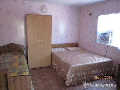 Частный сектор:Комната в частном доме Гостевые комнаты - Азовское море, Должанская
