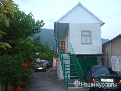 Частный сектор:Комната в частном доме ул.Лакоба,1-й тупик,д.11 - Абхазия, Гагра