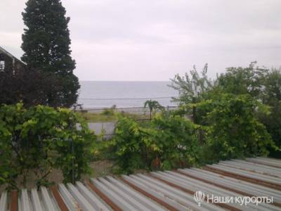 Частный сектор:Комната в частном доме Частный дом с видом на море - Абхазия, Сухум